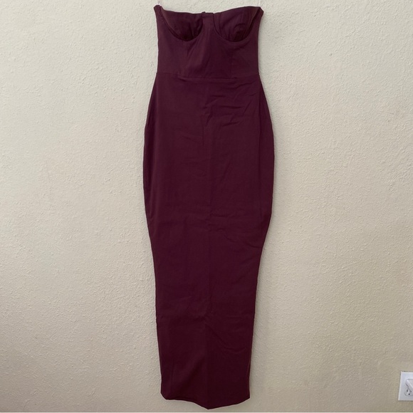 House of CB 'Lucia' Grape Starpless Corset Maxi Dress wine burgundy NWOT size S - Picture 3 of 11